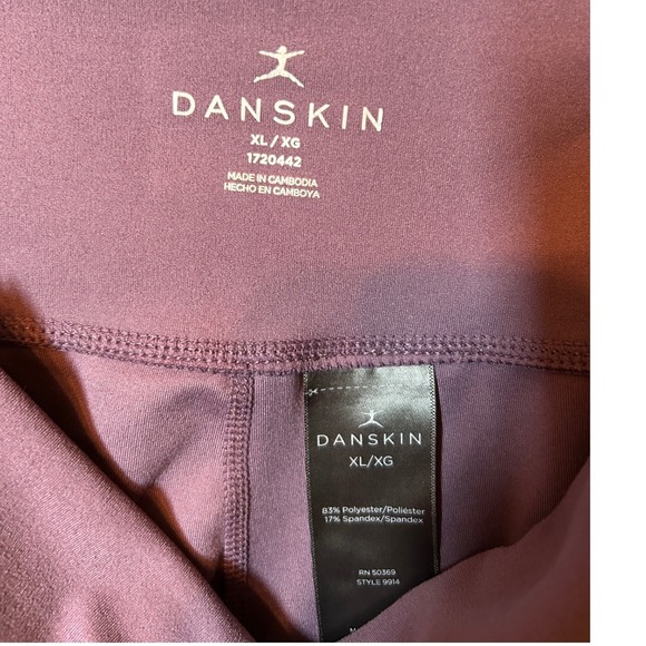 XL Women's Athletic Wear Bundle – Danskin, All in Motion, Soothfeel (5 Pieces) - Picture 3 of 16